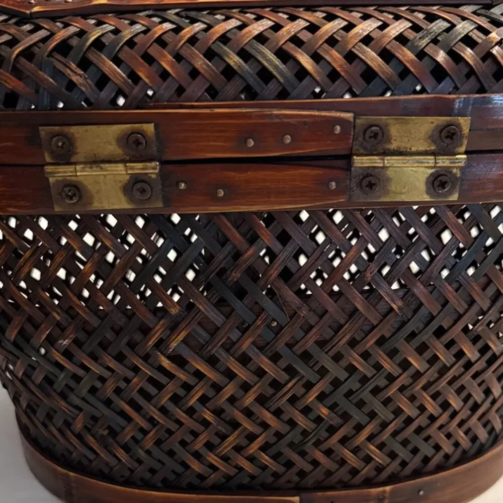 Wooden Octagonal Woven Storage Basket with Lid and Latch, 10.5 in Natural Brown